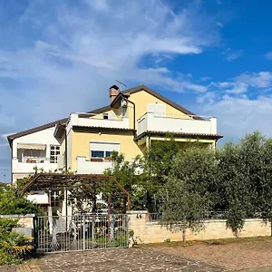  Apartment Maria