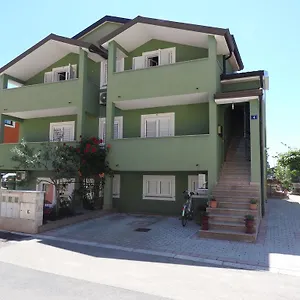  Apartment Zajim